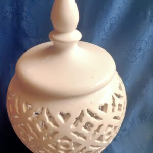 VASO/POTICHE/ ANFORA CERAMICA TRAFORATO BIANCO