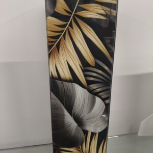Vaso moderno mostera e palme foglie