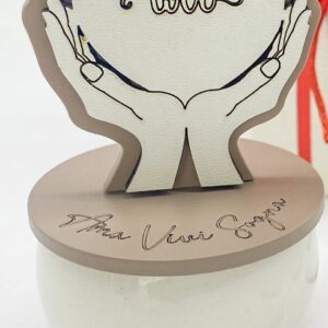 PORTACANDELA CON COPERCHIO CON CUORE TRA LE MANI E FRASE "AMA, VIVI, SOGNA" IDEA BOMBONIERA NOZZE /ANNIVERSARIO