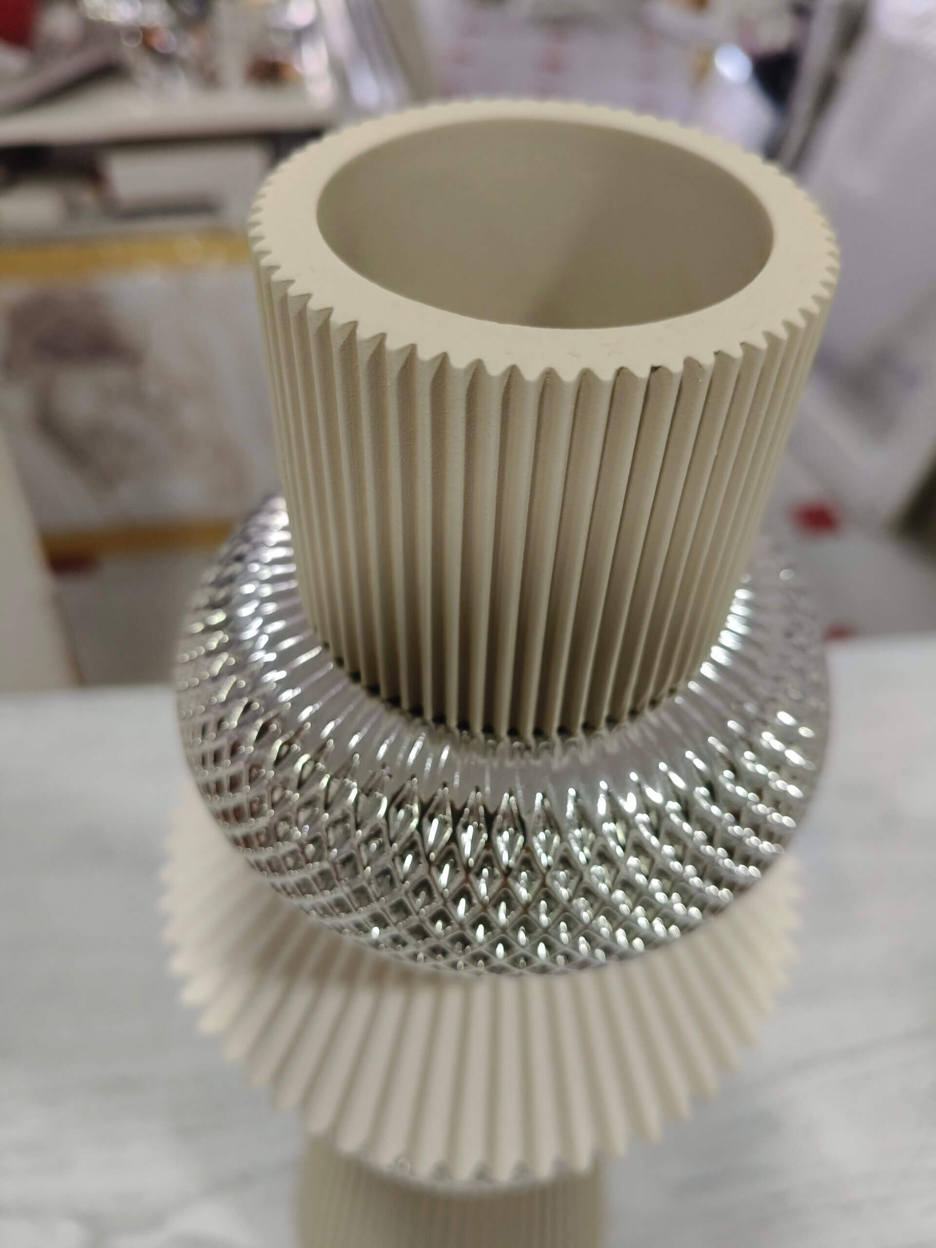 Bongelli vaso tortora argento bianco h 39 - immagine 4
